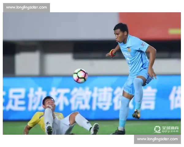 上海申鑫迎战江苏苏宁焦点对决看点全面解析赛前走势与阵容深度较量 上海申鑫迎战江苏苏宁焦点对决看点全面解析赛前走势与阵容深度较量